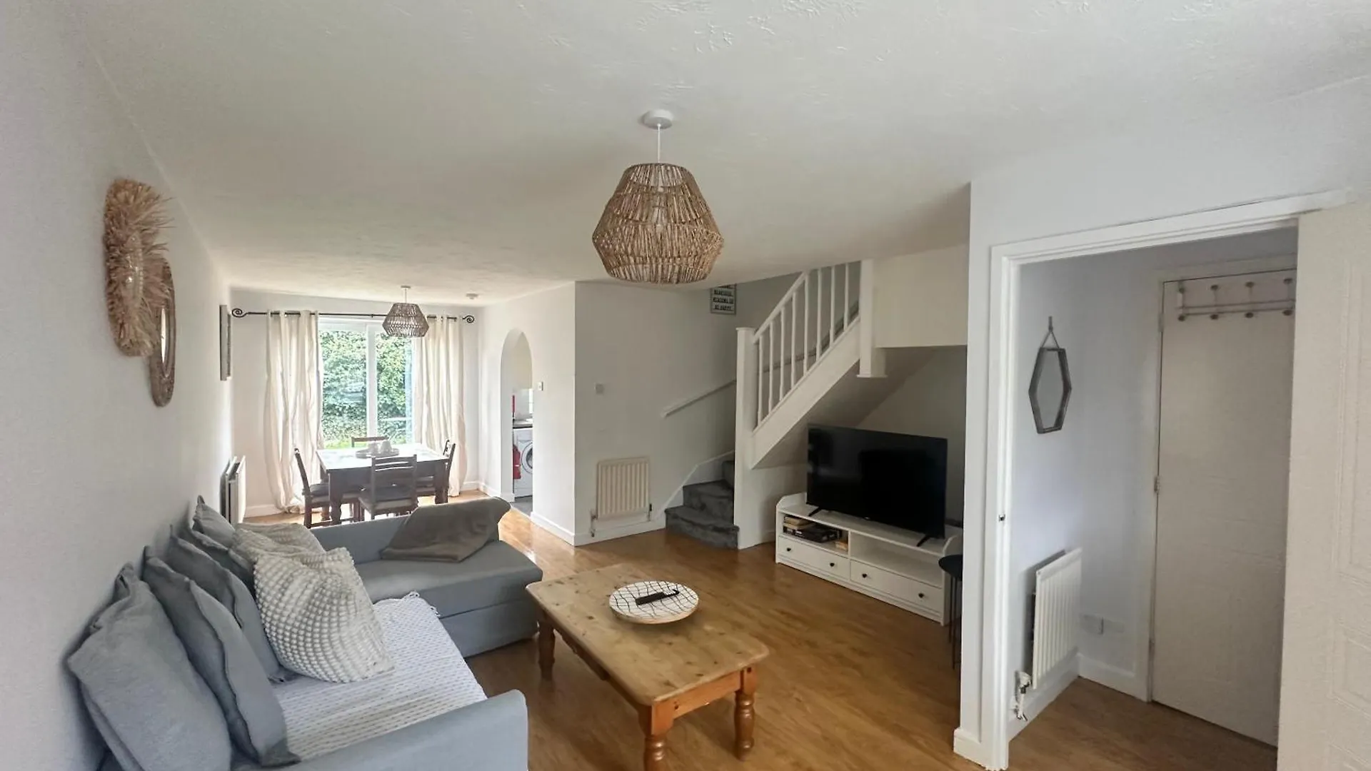 3 Bedroom House 2 Stops From London Bridge Holiday home