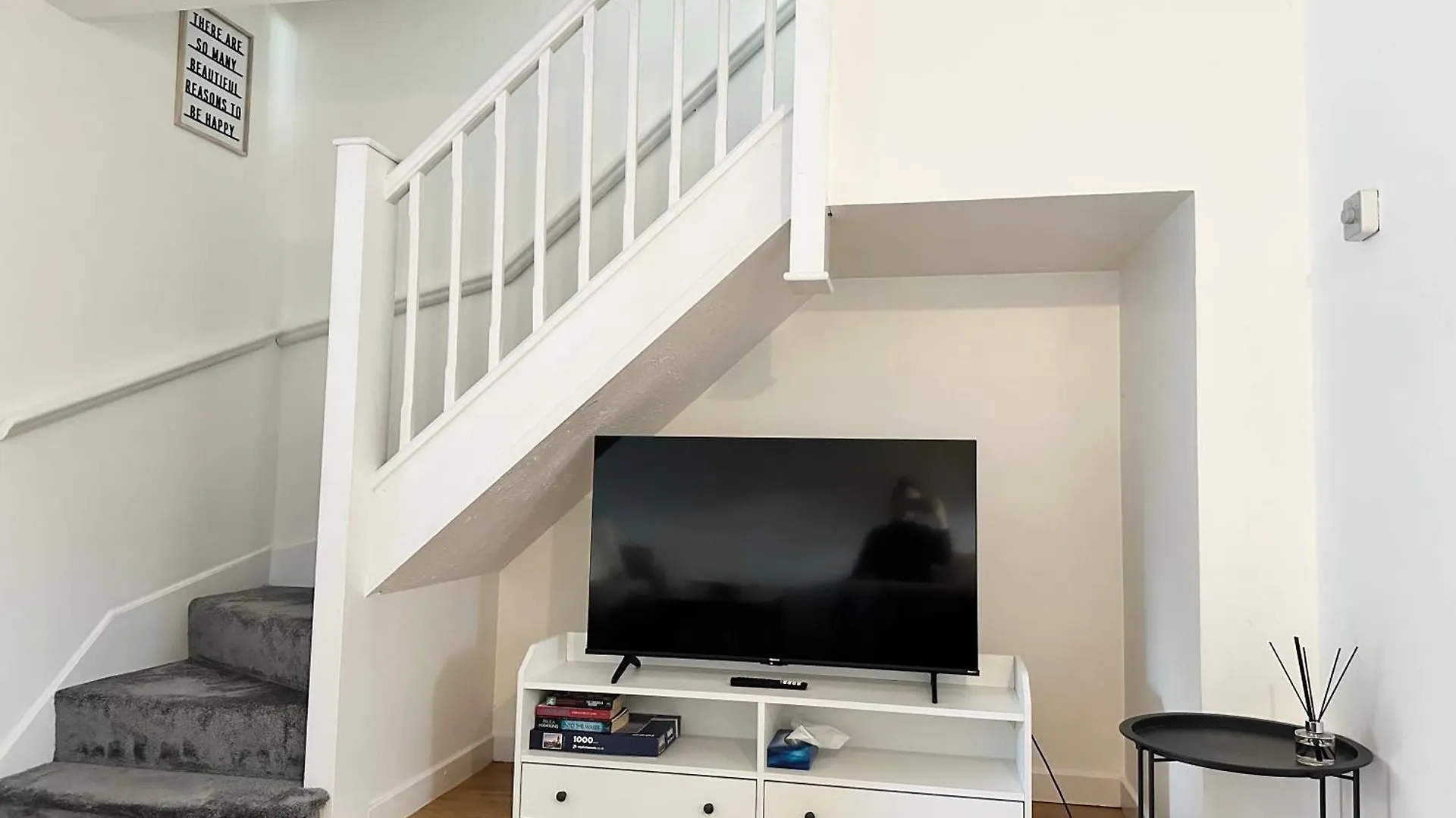 Holiday home 3 Bedroom House 2 Stops From London Bridge United Kingdom